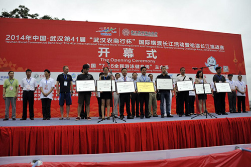 K8��������Ӯ��һ����������