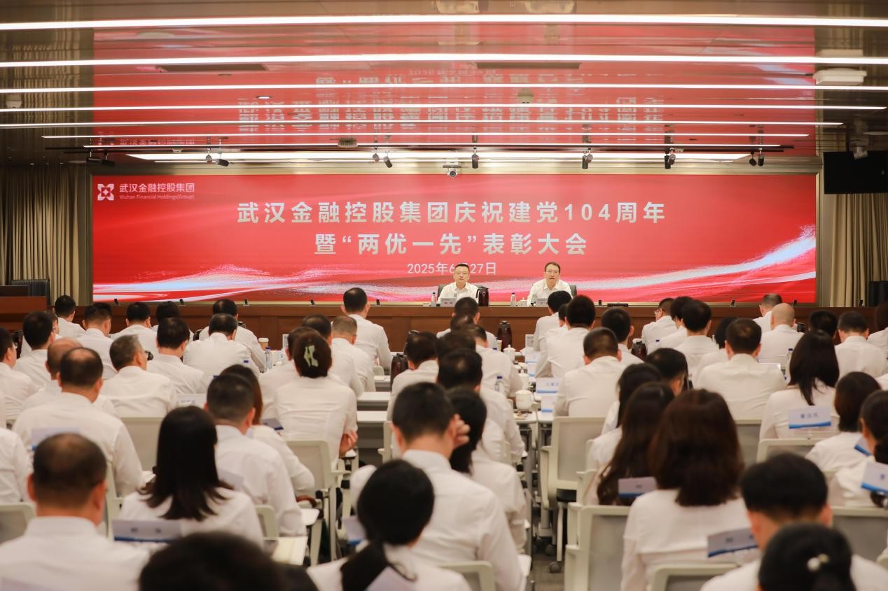 K8��������Ӯ��һ����������